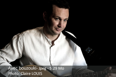 avec bouzouki